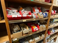 Partij installatiemateriaal (c) - afbeelding 19 van  22