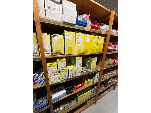 Partij installatiemateriaal (c) - afbeelding 20 van  22