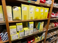 Partij installatiemateriaal (c) - afbeelding 20 van  22