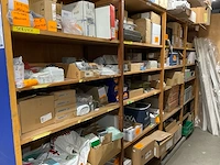 Partij installatiemateriaal (c) - afbeelding 1 van  12