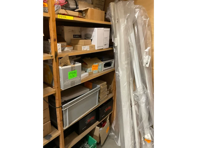 Partij installatiemateriaal (c) - afbeelding 9 van  12