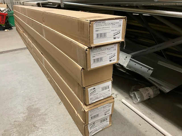Partij installatiemateriaal (c) - afbeelding 6 van  9