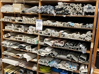 Partij installatiemateriaal (c) - afbeelding 7 van  9