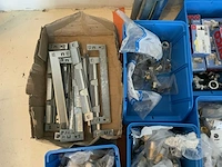 Partij installatiemateriaal - afbeelding 9 van  10
