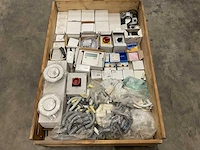 Partij installatiemateriaal