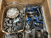 Partij installatiemateriaal - afbeelding 3 van  3