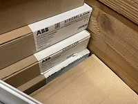 Partij installatiemateriaal - afbeelding 4 van  5