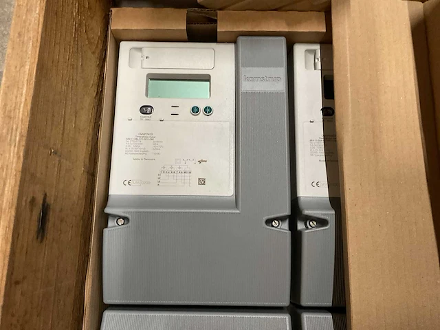 Partij installatiemateriaal - afbeelding 5 van  10