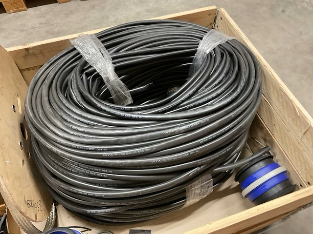 Partij installatiemateriaal - afbeelding 4 van  5