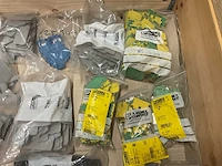 Partij installatiemateriaal - afbeelding 8 van  8