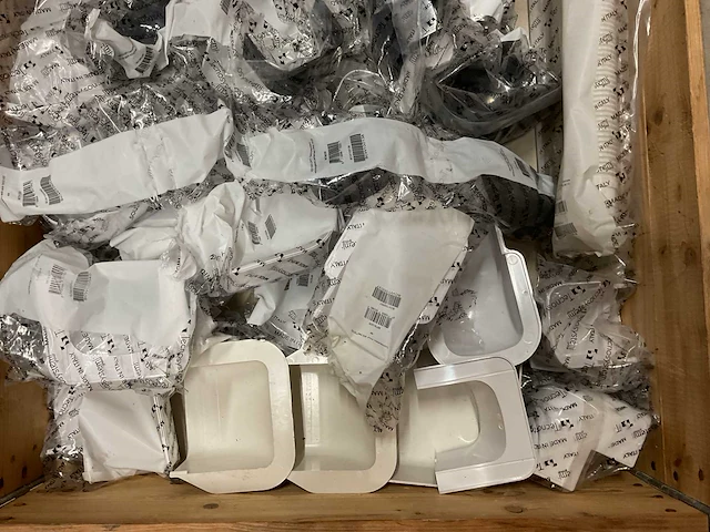 Partij installatiemateriaal - afbeelding 2 van  4