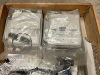 Partij installatiemateriaal - afbeelding 4 van  4