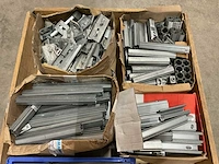 Partij installatiemateriaal - afbeelding 3 van  3