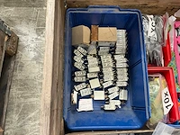 Partij installatiemateriaal - afbeelding 4 van  7