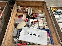 Partij installatiemateriaal - afbeelding 1 van  7