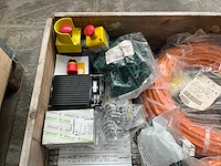 Partij installatiemateriaal - afbeelding 4 van  7