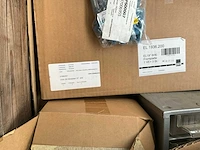 Partij installatiemateriaal - afbeelding 4 van  10
