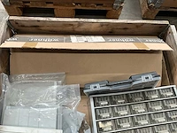 Partij installatiemateriaal - afbeelding 7 van  10