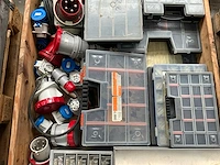 Partij installatiemateriaal - afbeelding 3 van  4