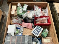 Partij installatiemateriaal - afbeelding 4 van  5