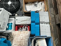 Partij installatiemateriaal - afbeelding 2 van  10