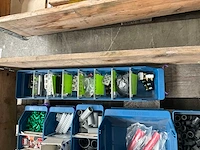 Partij installatiemateriaal - afbeelding 3 van  3