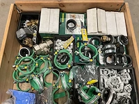 Partij installatiemateriaal - afbeelding 3 van  3