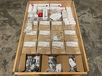Partij installatiemateriaal - afbeelding 1 van  8