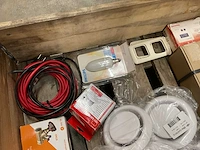 Partij installatiemateriaal - afbeelding 3 van  3