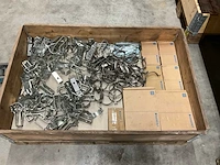 Partij installatiemateriaal - afbeelding 1 van  5