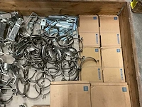 Partij installatiemateriaal - afbeelding 2 van  5