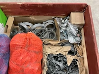 Partij installatiemateriaal - afbeelding 2 van  5