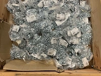 Partij installatiemateriaal - afbeelding 2 van  4