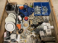Partij installatiemateriaal - afbeelding 3 van  3