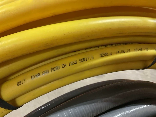 Partij installatiemateriaal - afbeelding 4 van  4