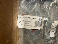 Partij installatiemateriaal - afbeelding 3 van  6