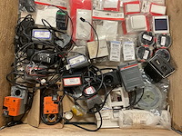 Partij installatiemateriaal - afbeelding 2 van  3