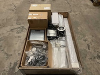 Partij installatiemateriaal - afbeelding 1 van  6