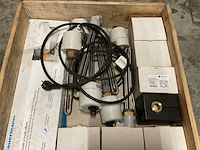 Partij installatiemateriaal - afbeelding 3 van  7