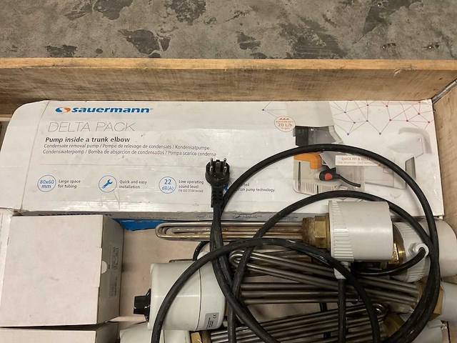 Partij installatiemateriaal - afbeelding 7 van  7