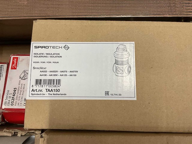 Partij installatiemateriaal - afbeelding 9 van  11