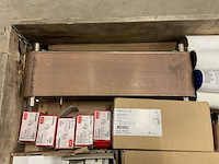 Partij installatiemateriaal - afbeelding 11 van  11