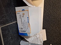 Partij installatiematerialen; in 7 dozen - afbeelding 12 van  14