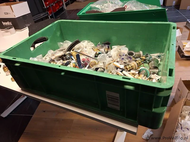 Partij installatiematerialen - afbeelding 3 van  3