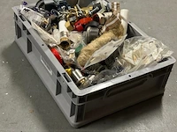 Partij installatiematerialen - afbeelding 1 van  2