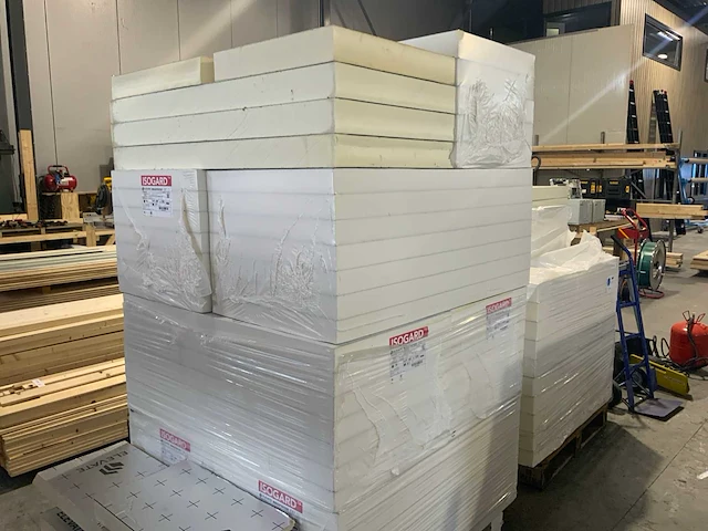 Partij isogard elevate pirplaat isolatie 600x1200cm 70mm - afbeelding 3 van  9