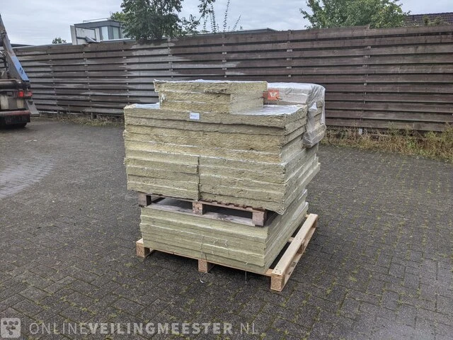 Partij isolatiemateriaal oa. rockwool - afbeelding 1 van  5