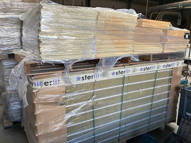 Partij isolatiemateriaal - afbeelding 2 van  8