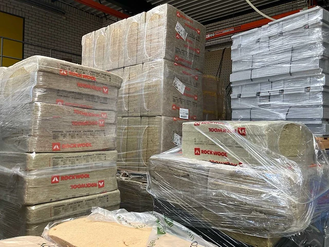 Partij isolatiemateriaal - afbeelding 3 van  8