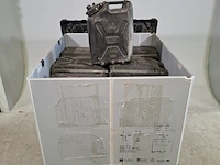 Partij jerrycans